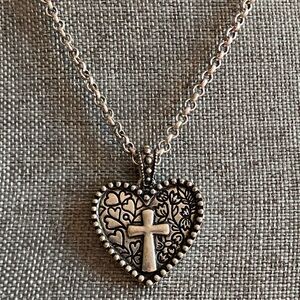Juicy Couture Heart Cross Necklace Silver Tone 18” + 2” Extender Crown Tag